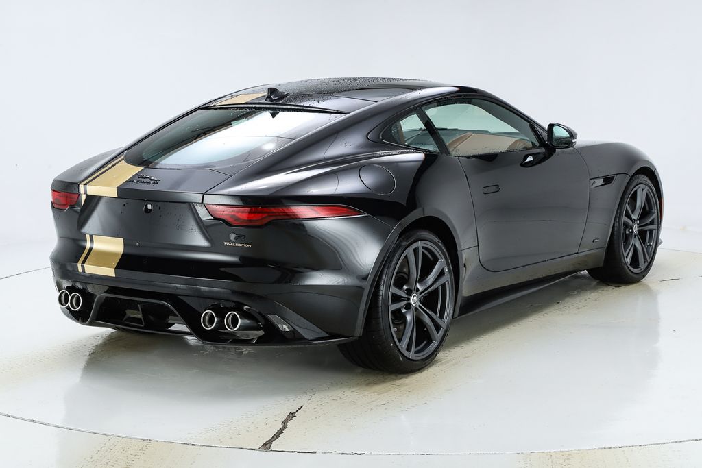 2024 Jaguar F-Type R75 - Photo 10