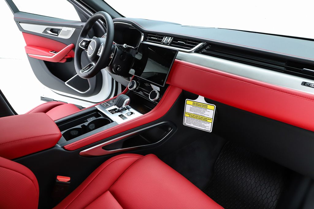 2026 Jaguar F-Pace R-Dynamic S - Photo 35