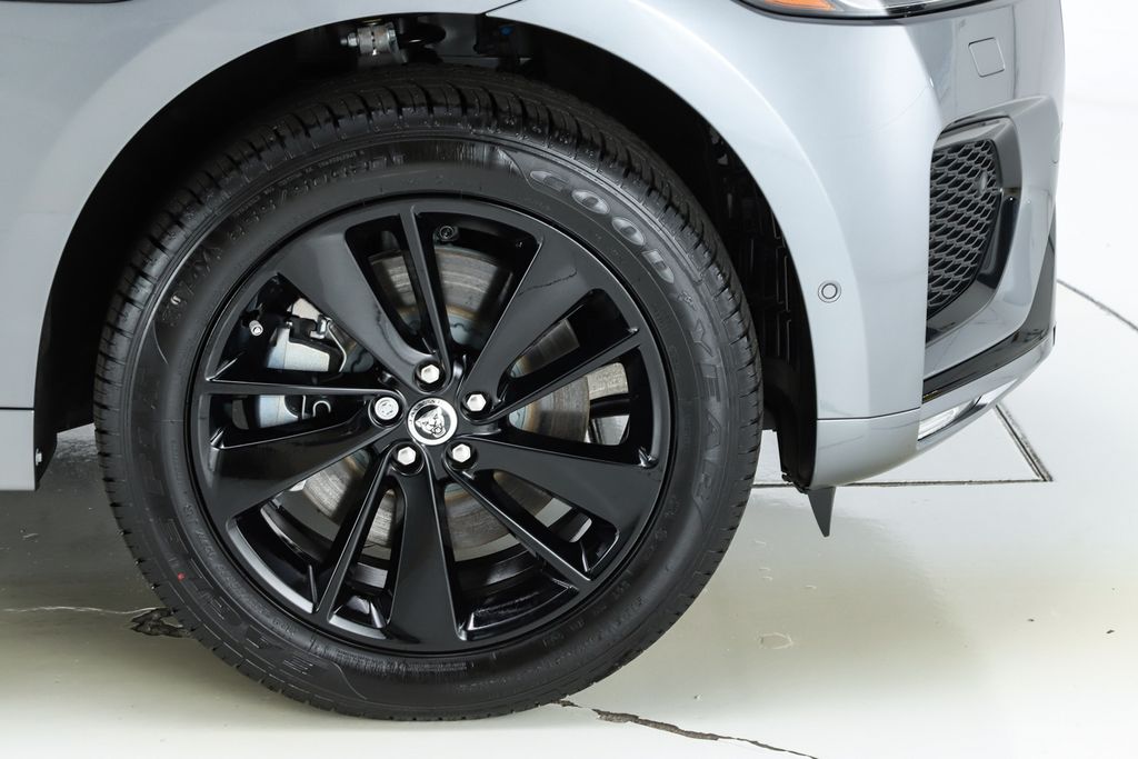 2026 Jaguar F-Pace R-Dynamic S - Photo 15