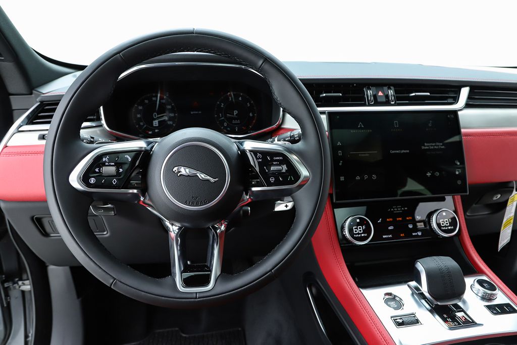 2026 Jaguar F-Pace R-Dynamic S - Photo 21