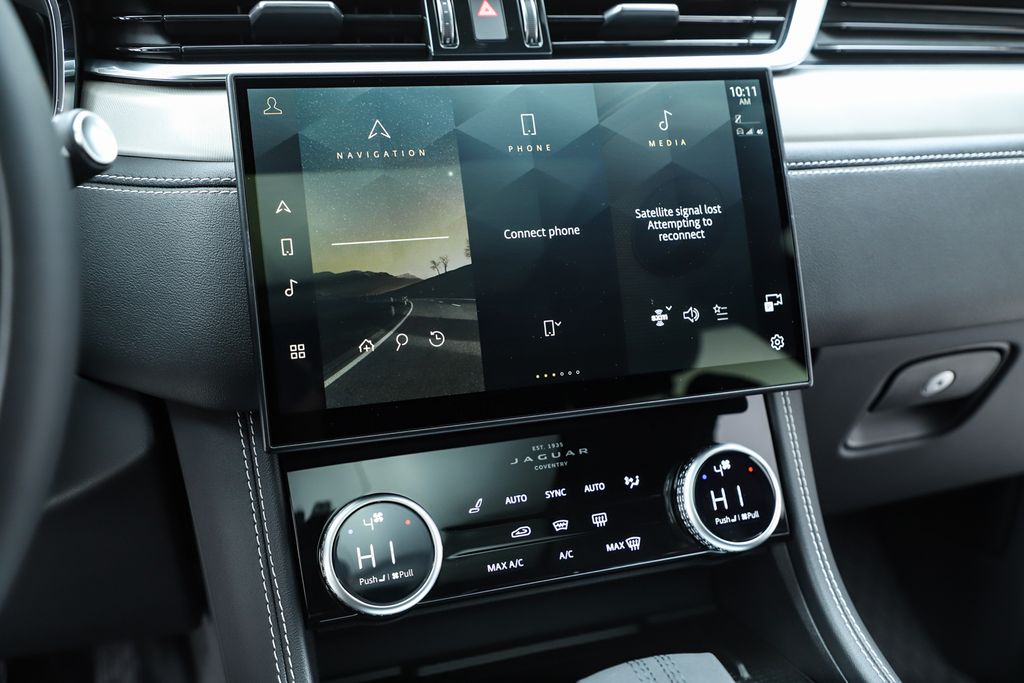 2026 Jaguar F-Pace R-Dynamic S - Photo 26