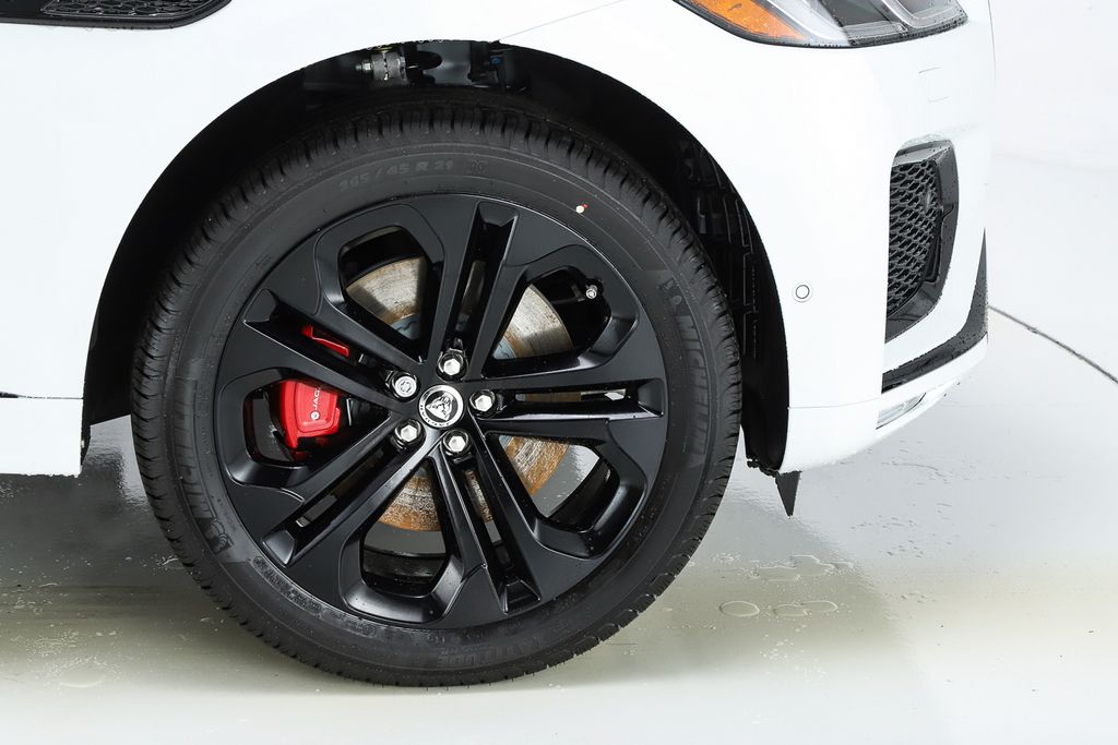 2026 Jaguar F-Pace R-Dynamic S - Photo 15