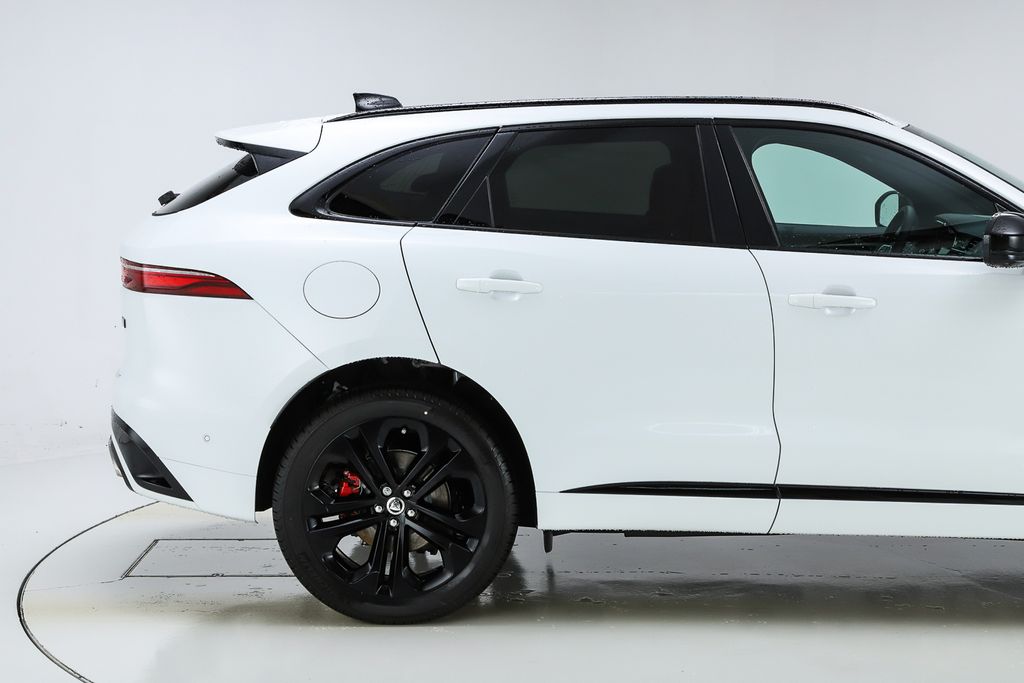 2026 Jaguar F-Pace R-Dynamic S - Photo 12