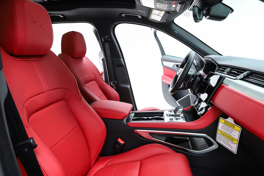2026 Jaguar F-Pace R-Dynamic S - Photo 38