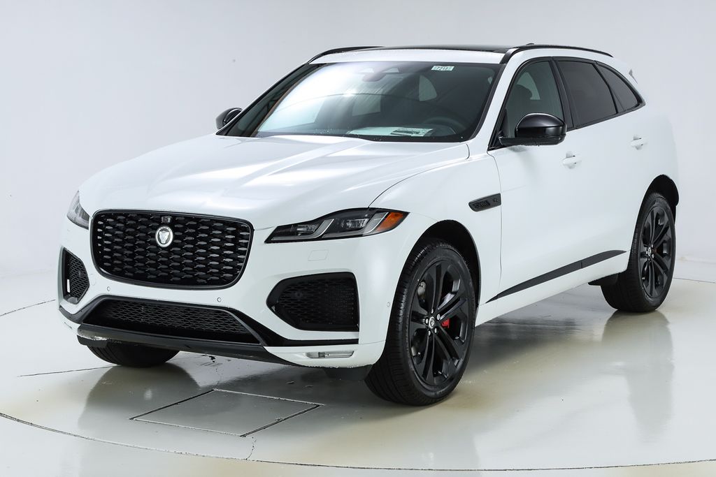 2026 Jaguar F-Pace R-Dynamic S's photo