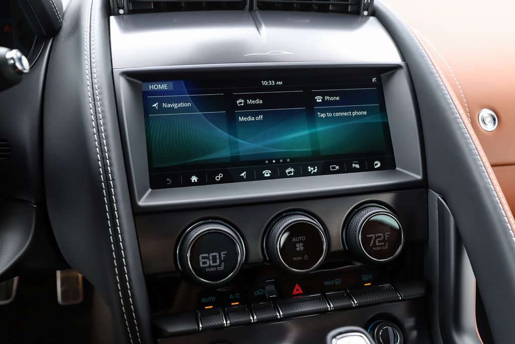 2024 Jaguar F-Type R75 - Photo 27