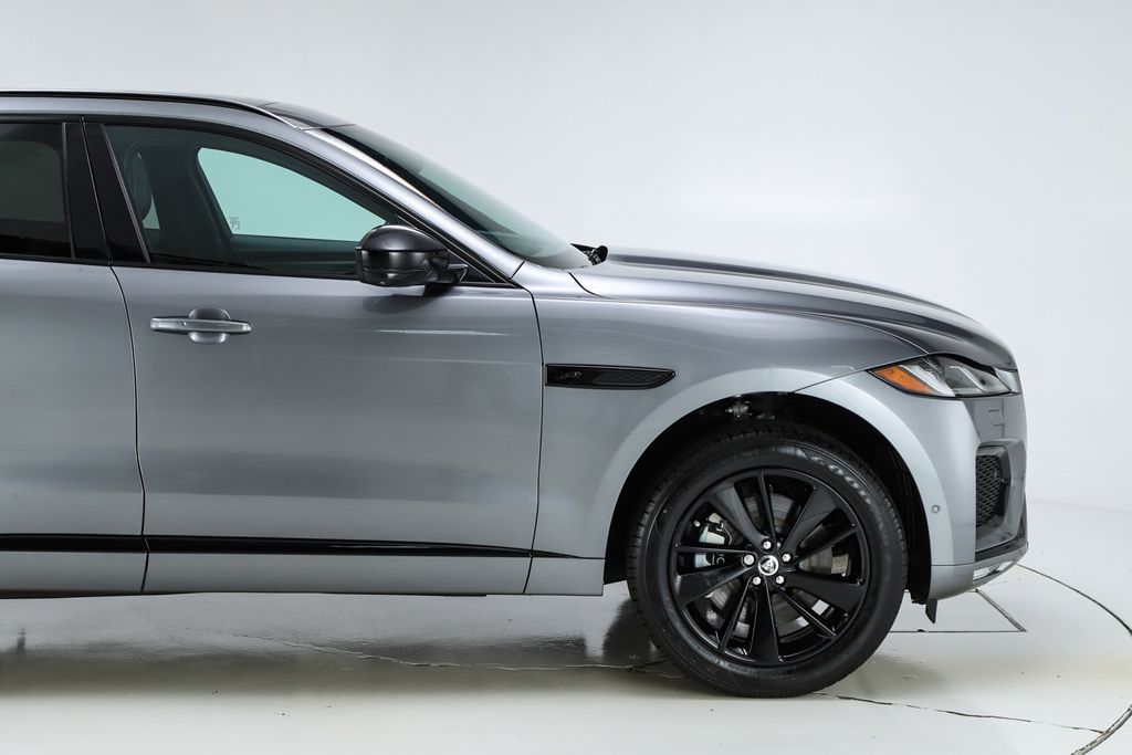 2026 Jaguar F-Pace R-Dynamic S - Photo 13