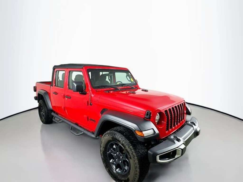 Used 2023 Jeep Gladiator Sport Truck Crew Cab