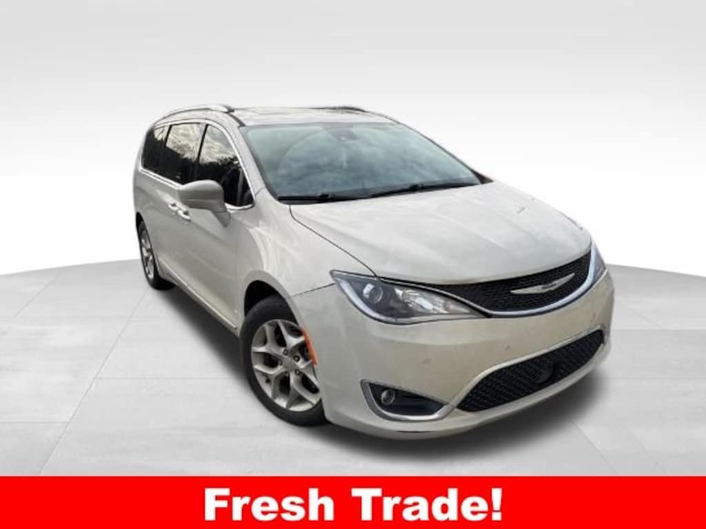 Used 2019 Chrysler Pacifica Touring L Plus Van Passenger Van