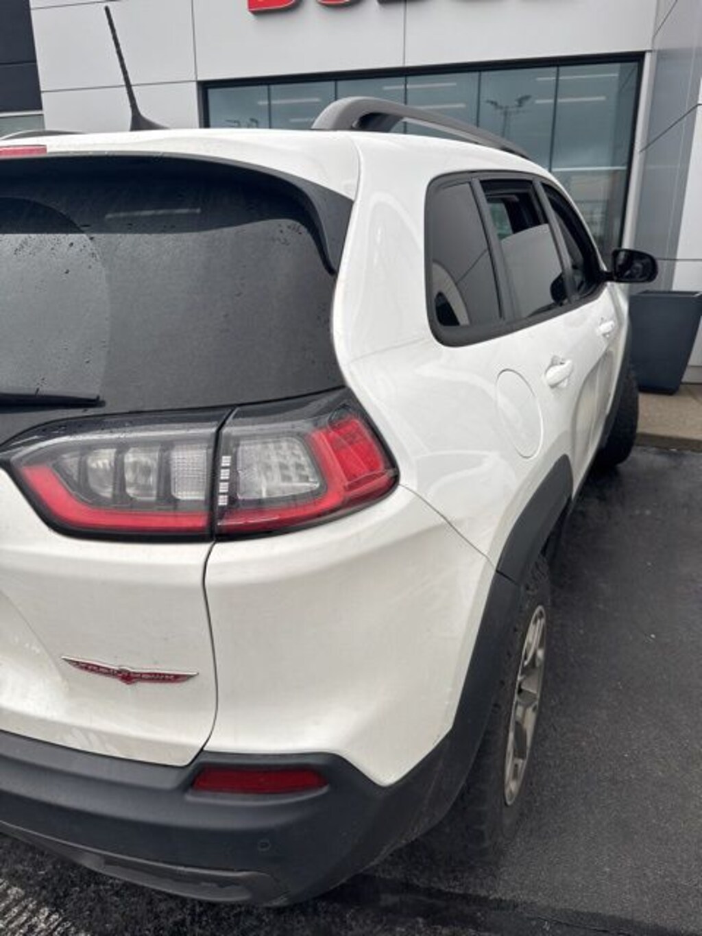 Used 2020 Jeep Cherokee Trailhawk SUV