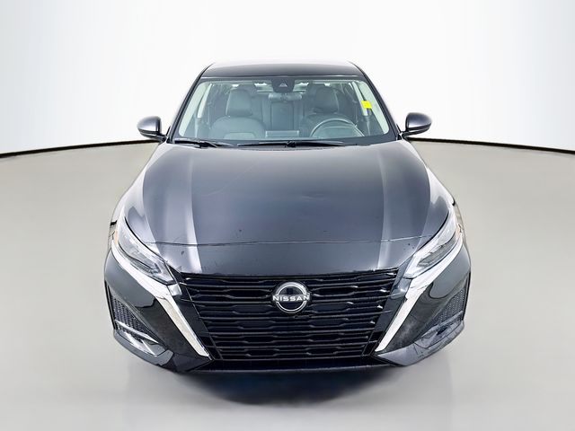 2024 Nissan Altima 2.5 S photo 2