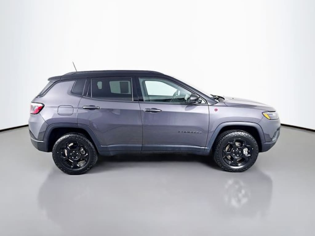 Used 2024 Jeep Compass Trailhawk SUV