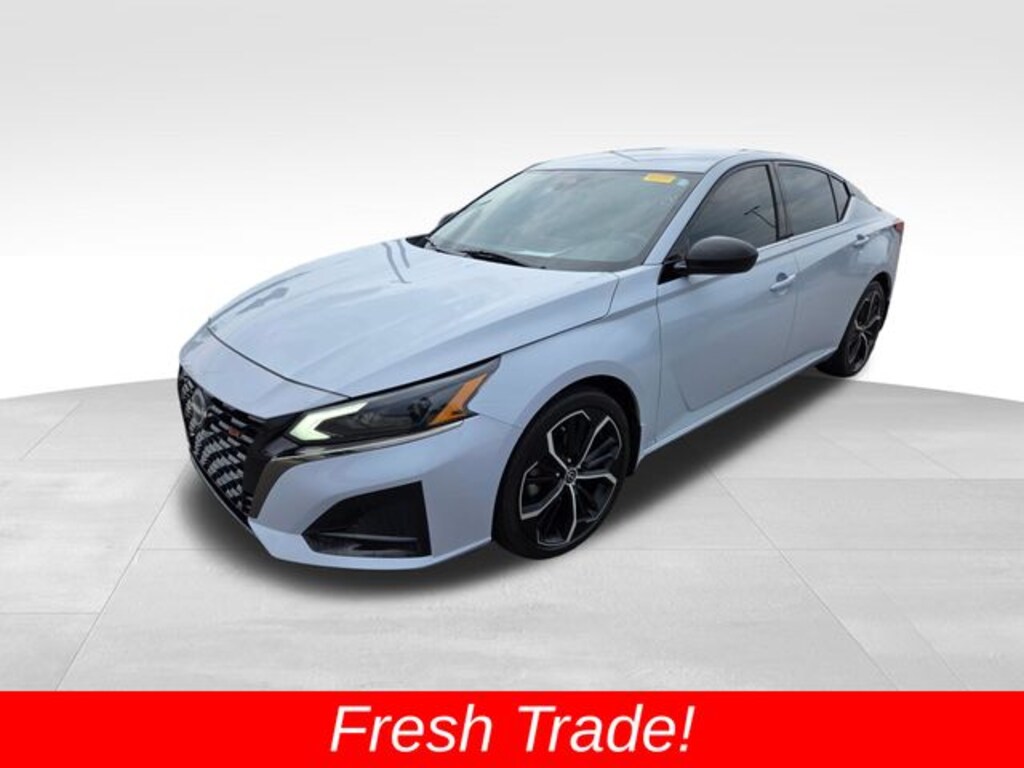 Used 2024 Nissan Altima 2.5 SR Sedan