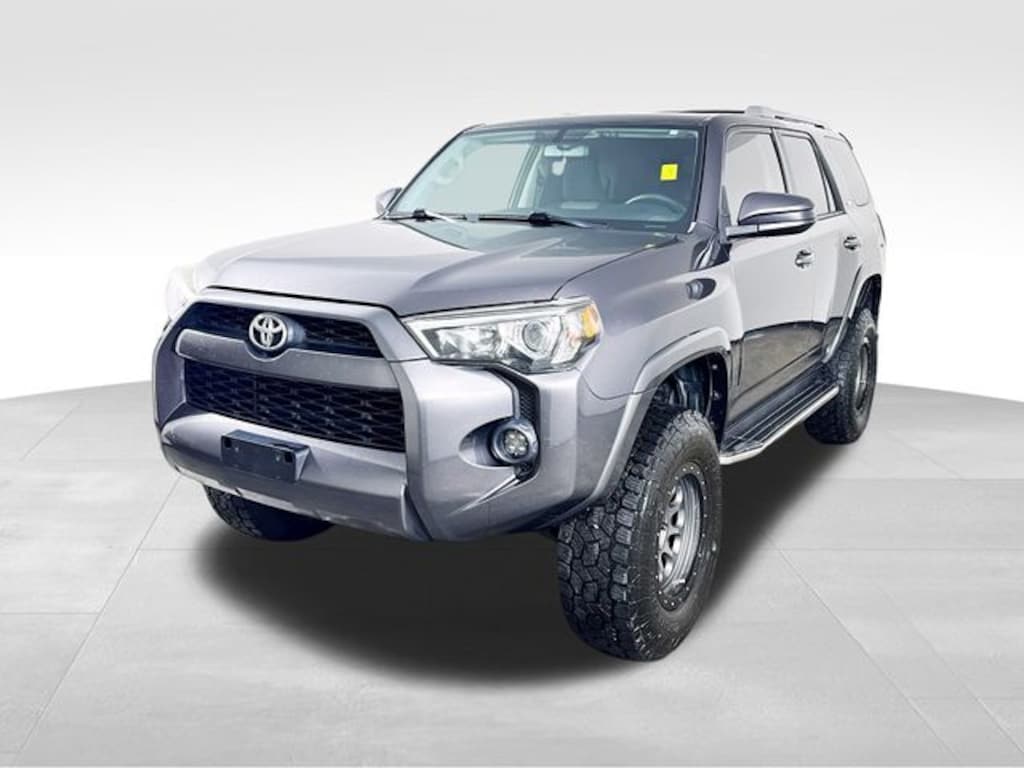 Used 2017 Toyota 4Runner SR5 SUV