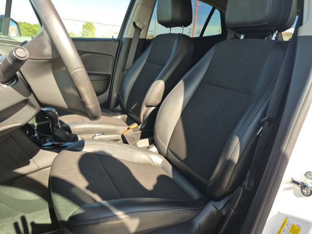 2018 Buick Encore Preferred photo 4