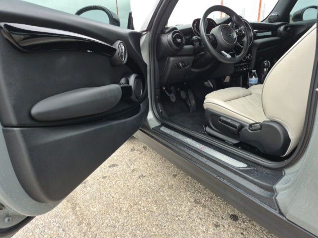 Used 2021 MINI Cooper S Signature Hatchback