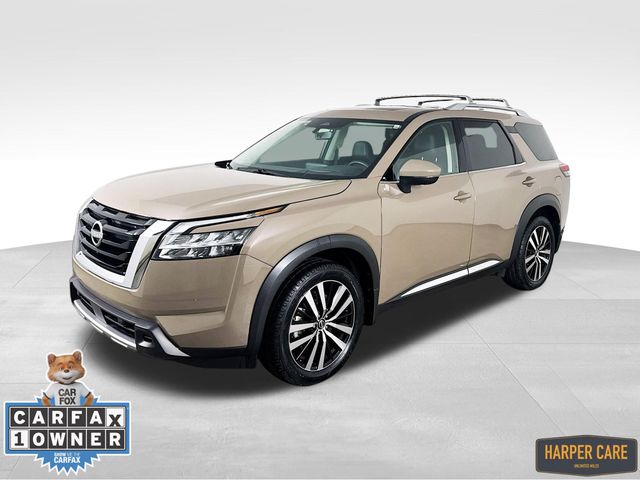 2024 Nissan Pathfinder Platinum