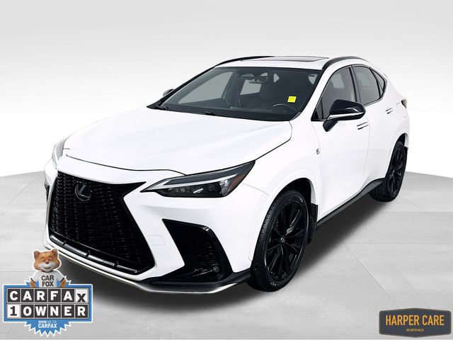 2022 Lexus NX 350's photo