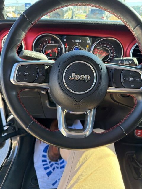 2022 Jeep Gladiator Rubicon photo 3