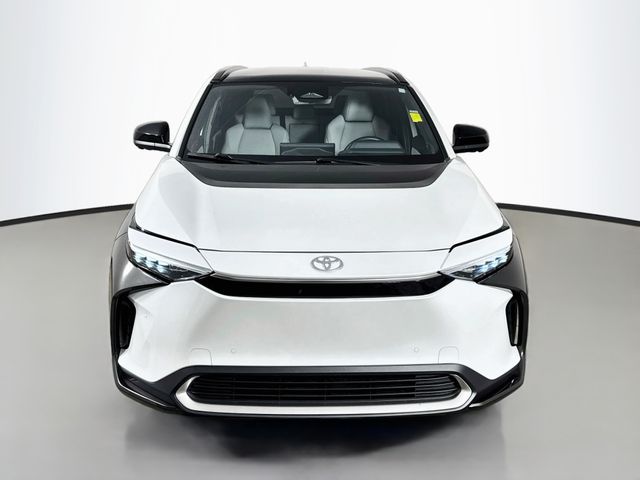 Used 2024 Toyota bZ4X Limited with VIN JTMABACA2RA071197 for sale in Alcoa, TN