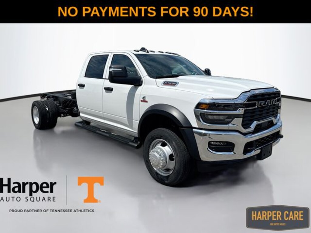 New 2026 Ram 5500 TRADESMAN CHASSIS CREW CAB 4X4 84' CA Pickup