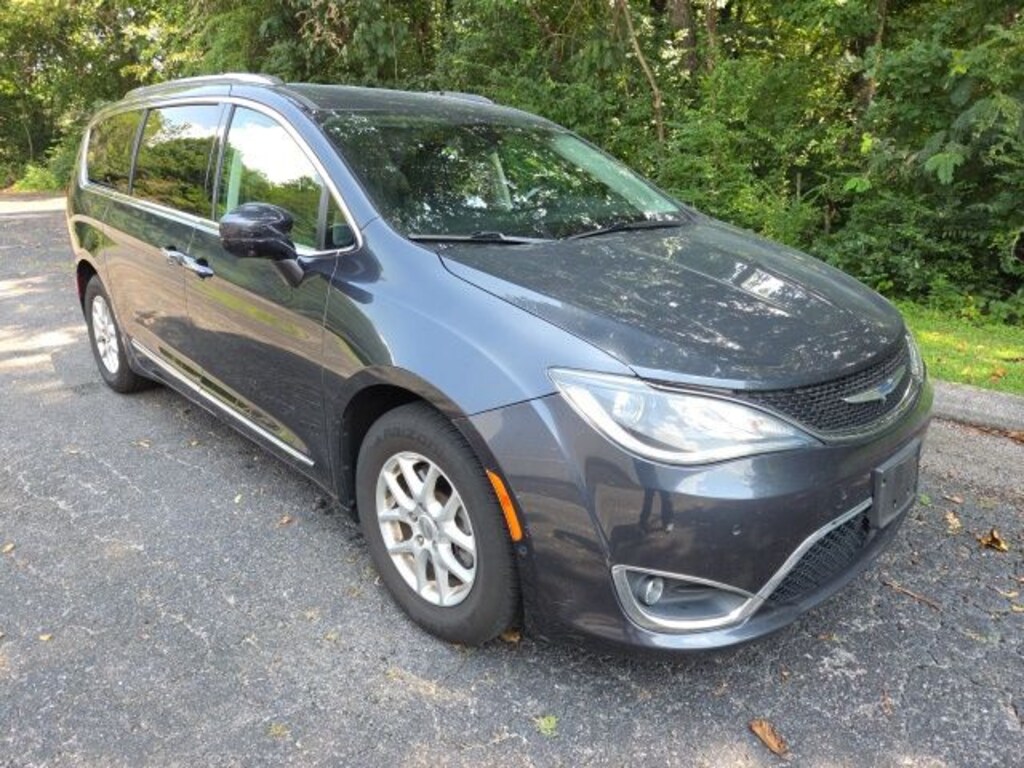 Used 2020 Chrysler Pacifica Touring L Van Passenger Van