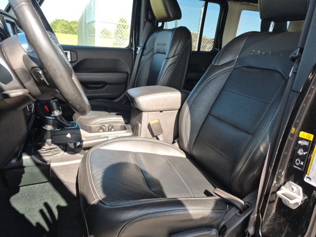 2022 Jeep Wrangler Unlimited Sahara 4xe photo 3