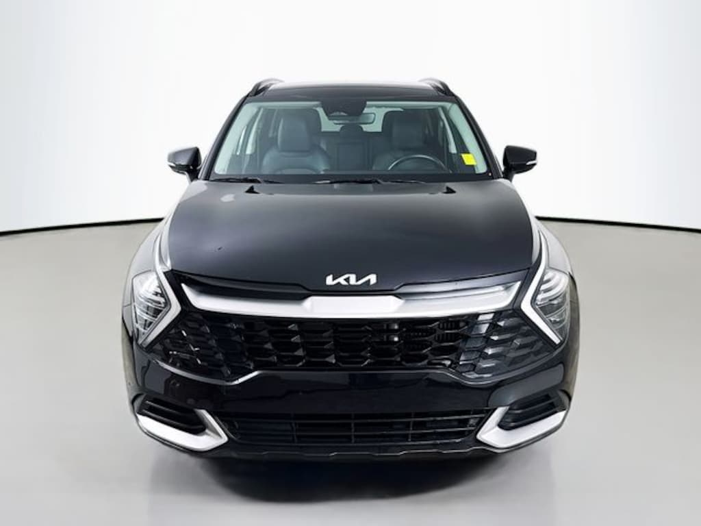 Used 2024 Kia Sportage Hybrid EX SUV