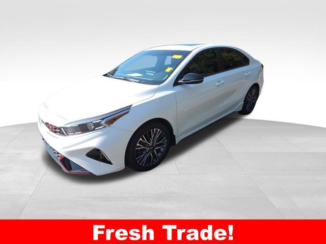 2023 Kia Forte GT-Line AT's photo