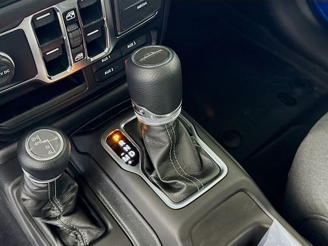 2025 Jeep Gladiator Sport S - Photo 19