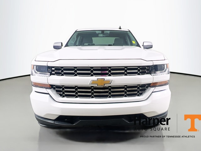 Used 2018 Chevrolet Silverado 1500 Custom with VIN 3GCUKPEC1JG247208 for sale in Alcoa, TN