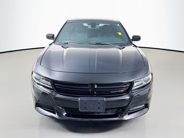 2020 Dodge Charger SXT photo 2