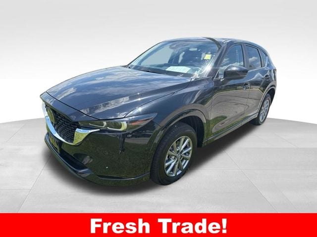 2024 Mazda CX-5 S Preferred package Auto AWD's photo