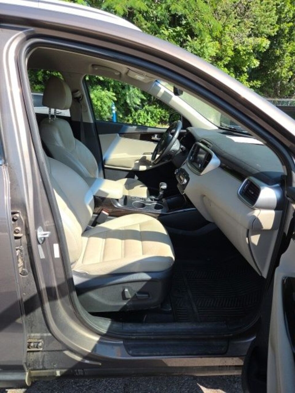 Used 2019 Kia Sorento EX SUV