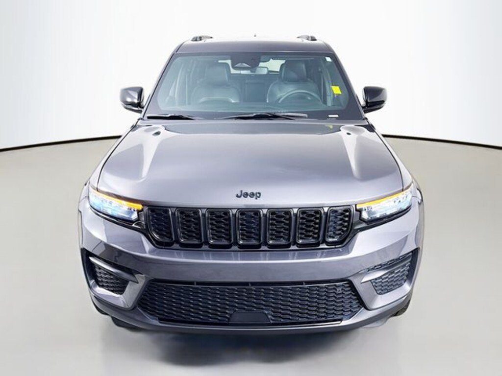 Used 2024 Jeep Grand Cherokee Altitude X SUV