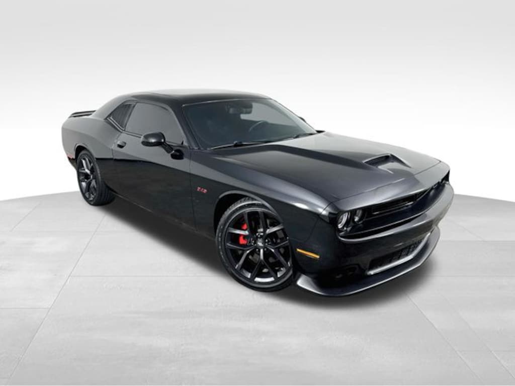 Used 2023 Dodge Challenger R/T Coupe