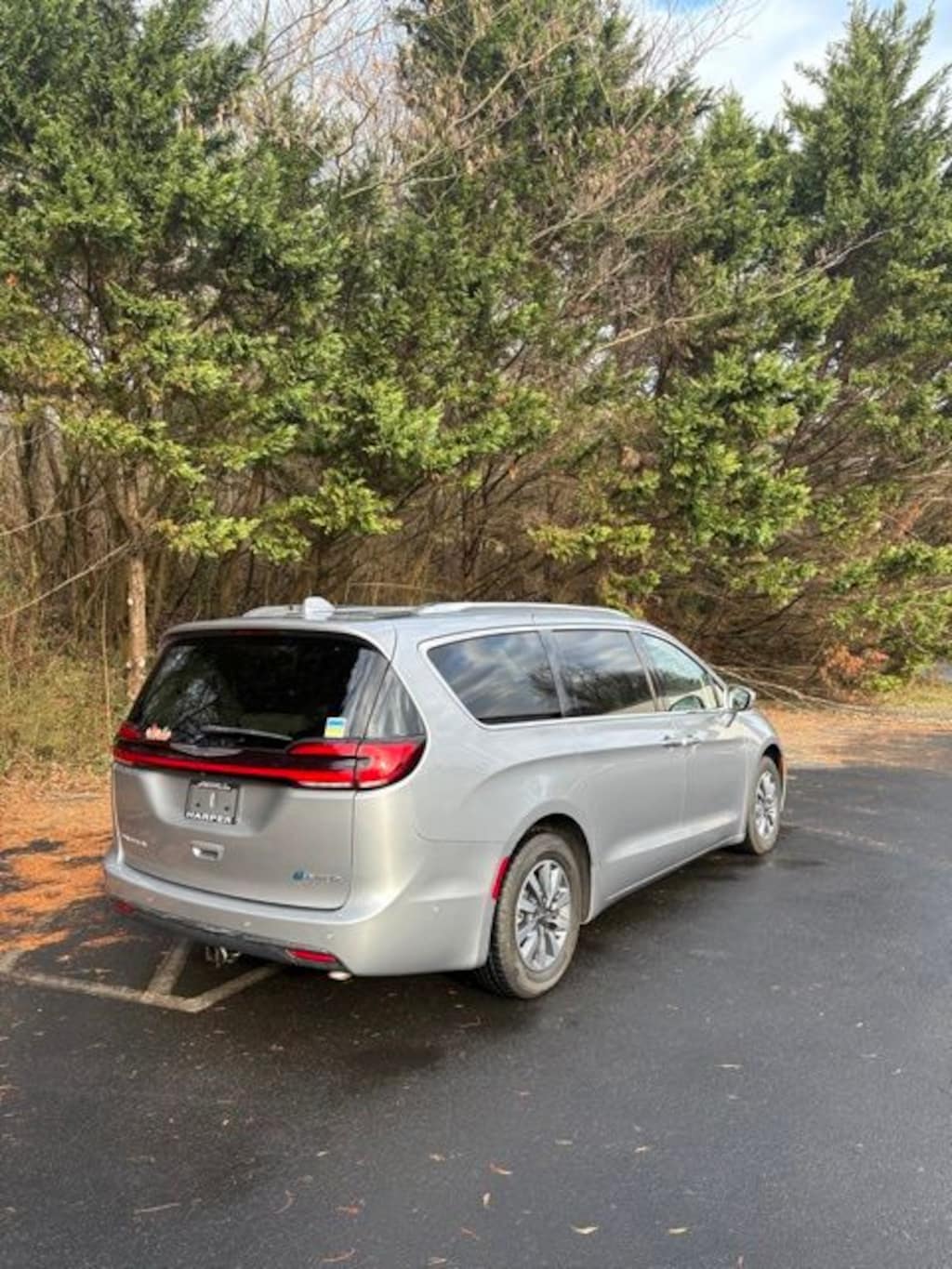 Used 2021 Chrysler Pacifica Hybrid Touring L Van Passenger Van