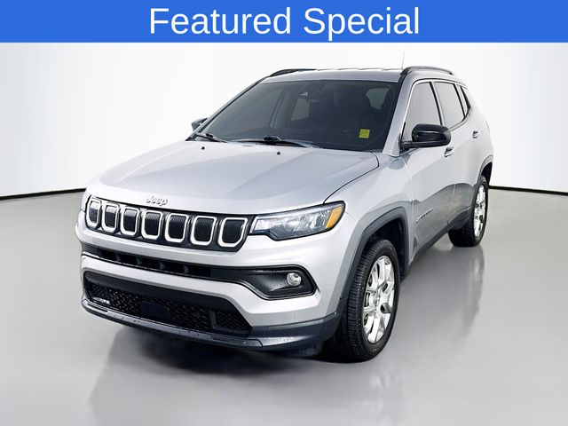 2022 Jeep Compass Latitude Lux