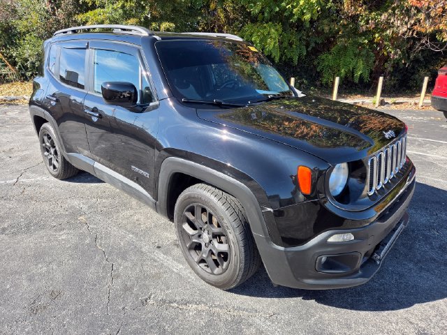 Used 2016 Jeep Renegade Latitude SUV