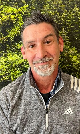 Staff member Mike Walls from f564897b4748