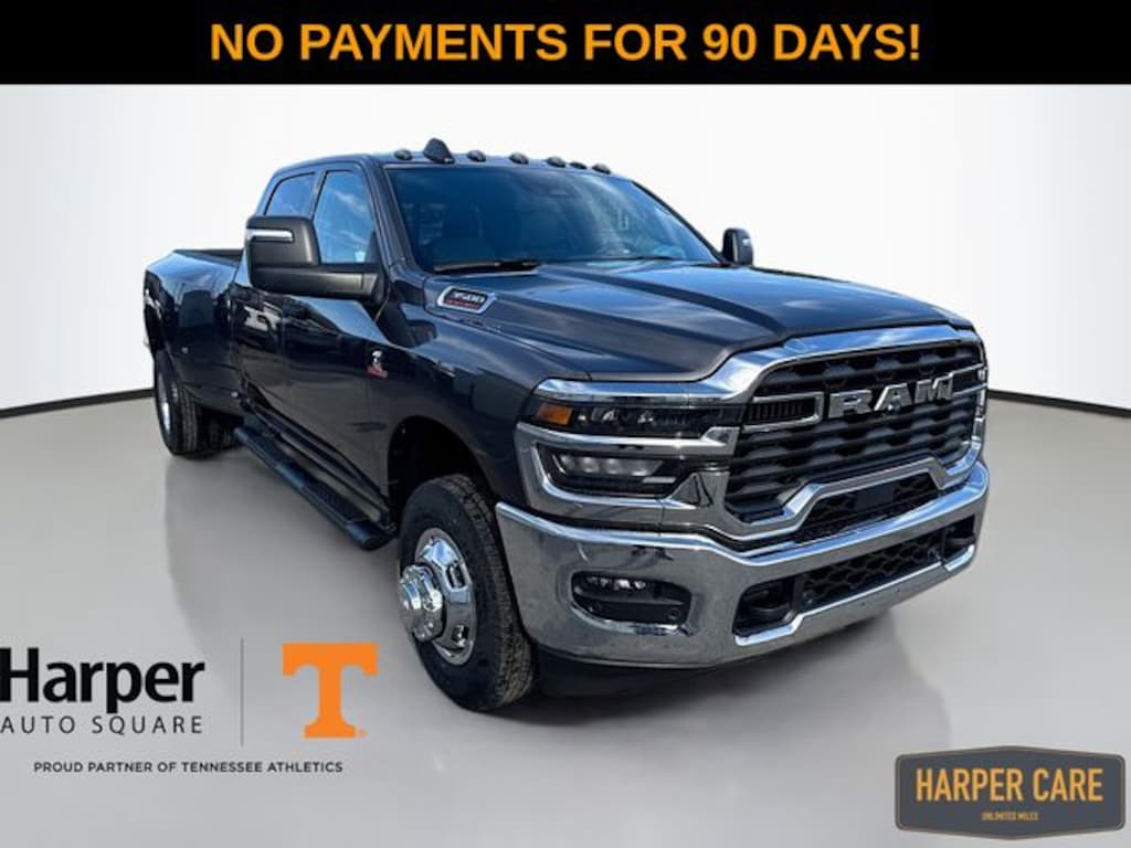 New 2026 Ram 3500 TRADESMAN CREW CAB 4X4 8' BOX Pickup