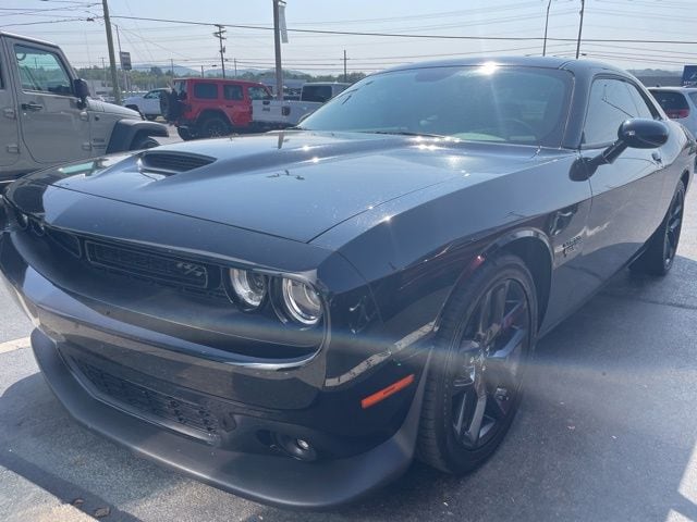 Used 2022 Dodge Challenger R/T with VIN 2C3CDZBT4NH194066 for sale in Alcoa, TN