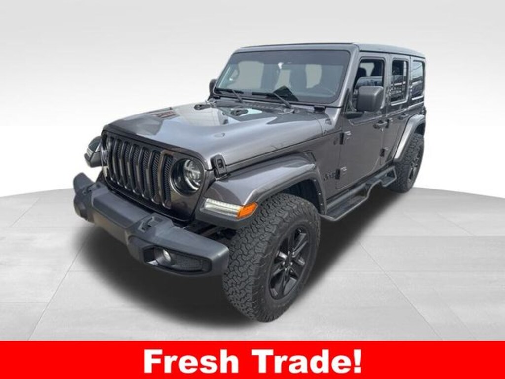 Used 2021 Jeep Wrangler Unlimited Sahara Altitude SUV