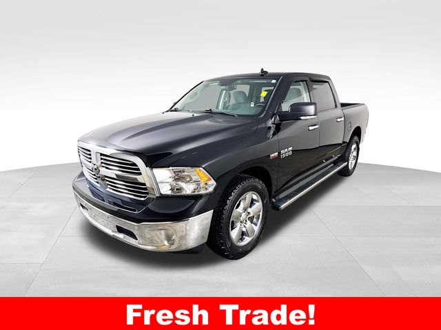 2017 RAM 1500 Big Horn 4x4 Crew Cab 5'7's photo