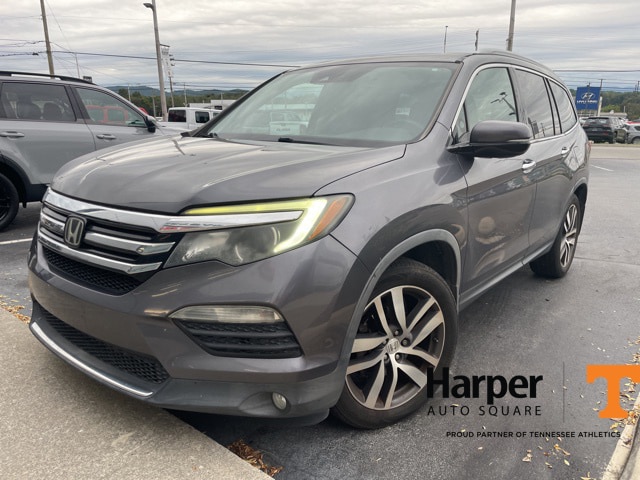 Used 2016 Honda Pilot Touring with VIN 5FNYF5H98GB019571 for sale in Alcoa, TN