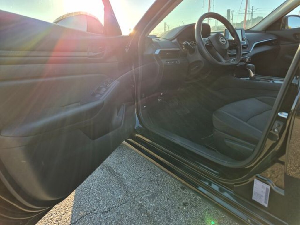 Used 2024 Nissan Altima 2.5 S Sedan