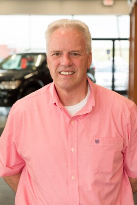 Staff member Scott Steadman from f564897b4748