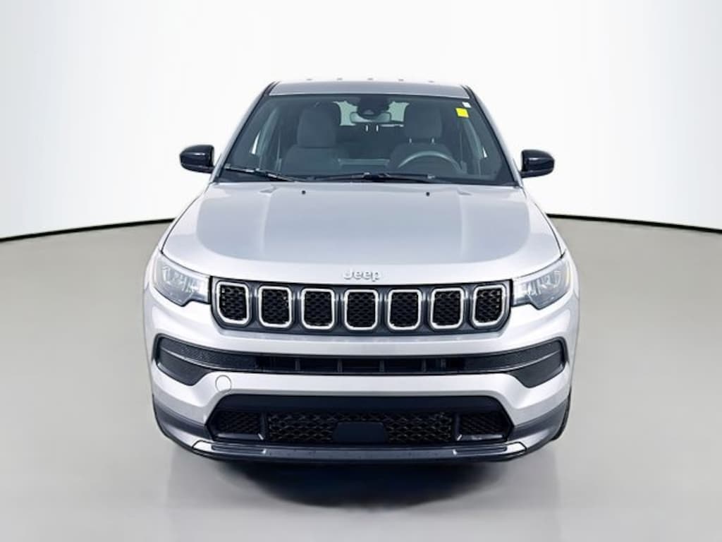 Used 2023 Jeep Compass Sport SUV