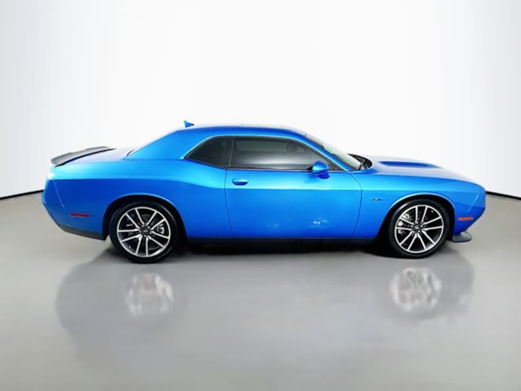 Used 2023 Dodge Challenger R/T Coupe
