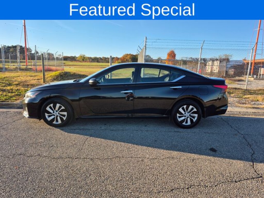 Used 2024 Nissan Altima 2.5 S Sedan